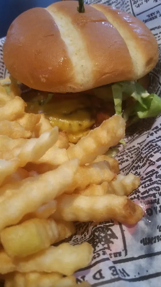 Cheeseburger and Fries
